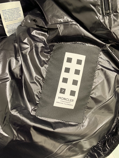 ハイクオリティダウンジャケット全体デザイン